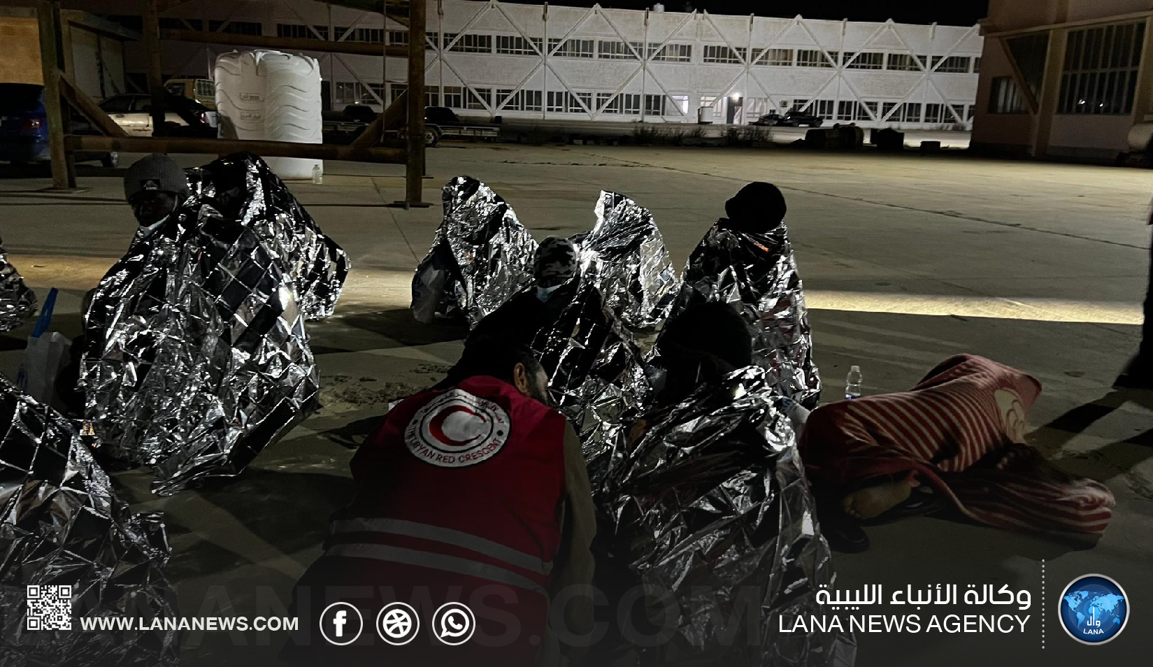 انقاذ مركب على متنه 35 مهاجرًا قبالة سواحل بنغازي