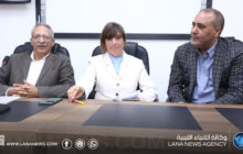 كلية الآداب ببنغازي تناقش ملف المنفيين الليبيين إلى الجزر الإيطالية خلال الاستعمار