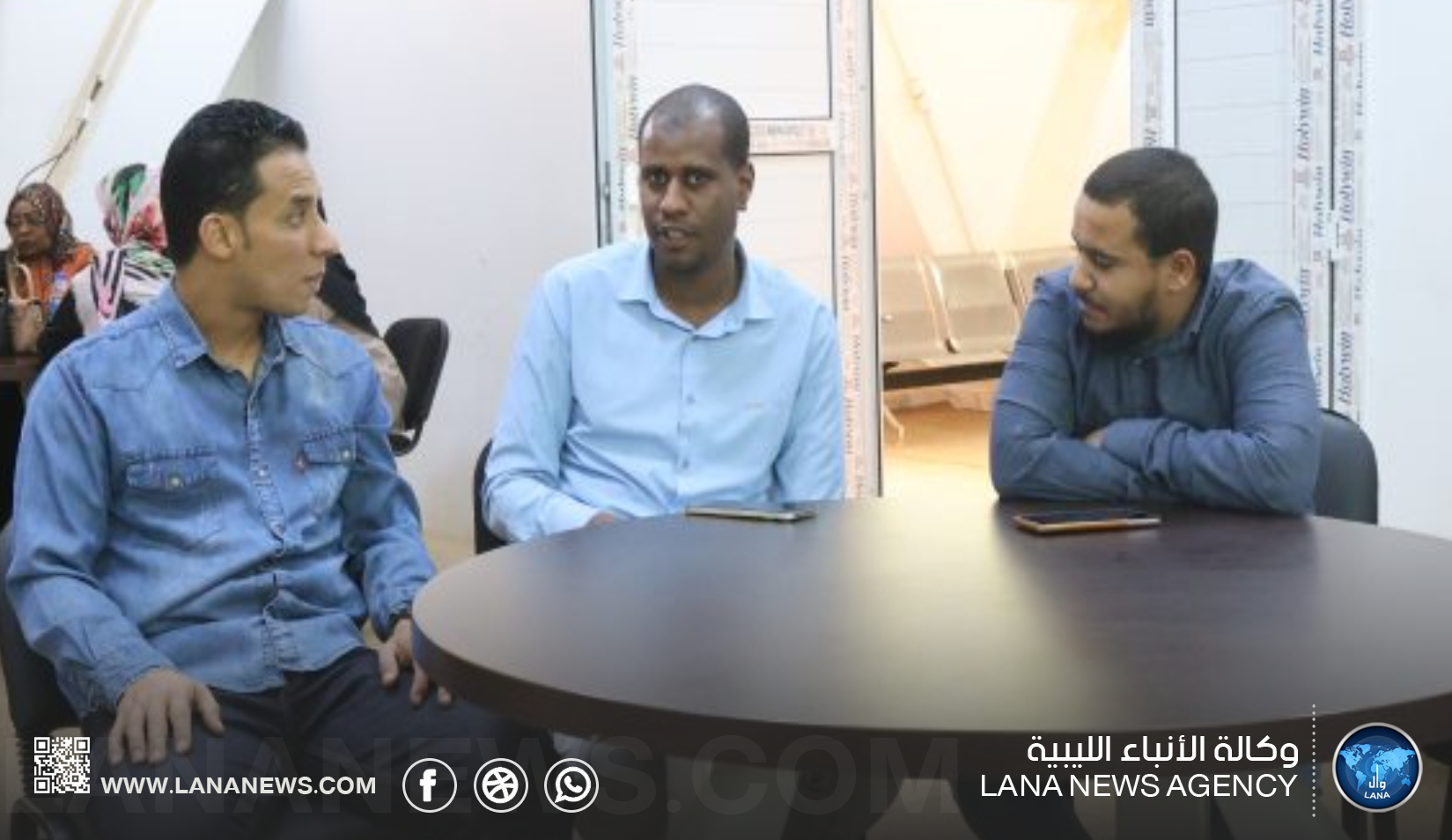 جامعة سبها تنظم دورة لتطوير أداء الموظفين الإداريين