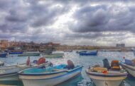 الأرصاد الجوية تحذر من اضطراب نسبي للبحر على ساحل الخليج