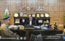 وزير الداخلية يبحث تطوير برامج الدراسات العليا بكلية العلوم الأمنية والقانونية