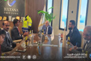 وفد من السفارة الهندية يزور ميناء جليانة لبحثِ التعاون والاستثمار