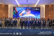 القائد العام يدعو الشباب للعمل وتحمل المسؤولية الوطنية