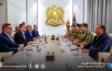 نائب القائد العام رفقة رئيس الأركان العامة يستقبلان وفدا من الكونغرس الأمريكي