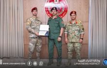 رئيس الأركان العامة يُكرّم آمر عمليات اللواء 106 قوات خاصة بعد تخرجه من الكلية البحرية الأمريكية