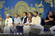 نائب القائد العام الفريق يعزي أسرة الشهيد العمروني بالأبيار