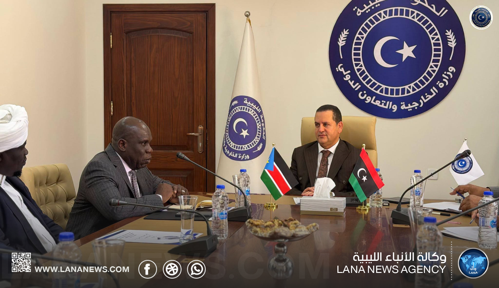 وزير الخارجية يبحث مع وفد من جنوب السودان تعزيز التعاون الثنائي