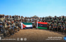 رئيس الأركان العامة يشهد المناورة العسكرية المشتركة «الترابط 2» بين ليبيا والأردن