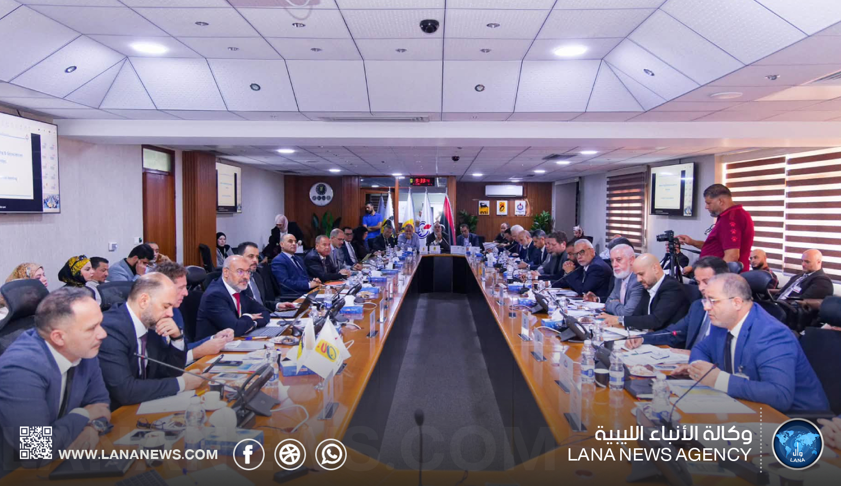 المؤسسة الوطنية للنفط تُناقش مع مليته مشاريع زيادة الإنتاج