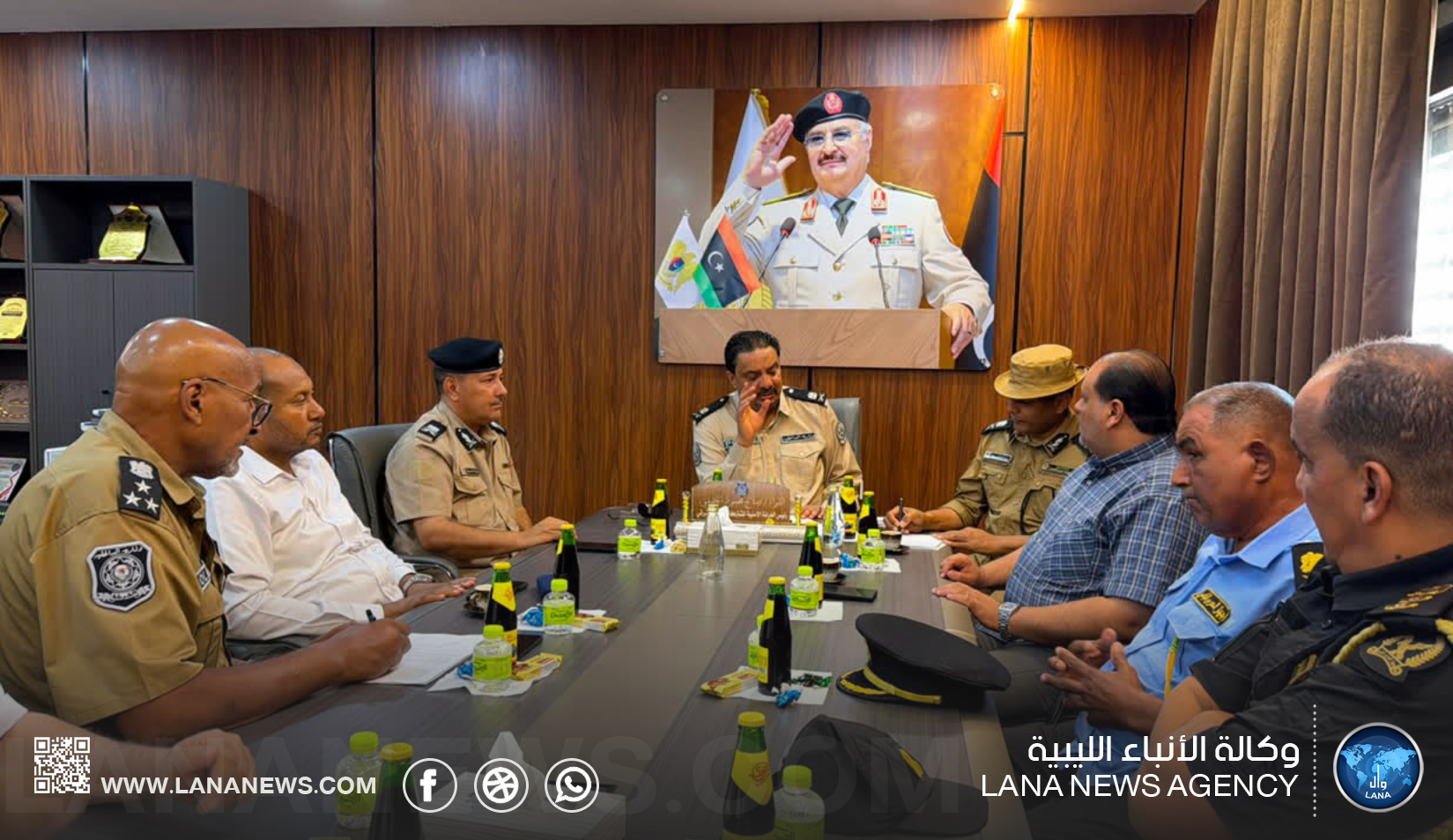 الخفيفي يبحث مع الأجهزة الأمنية بالكفرة رفع مستوى الجاهزية الأمنية