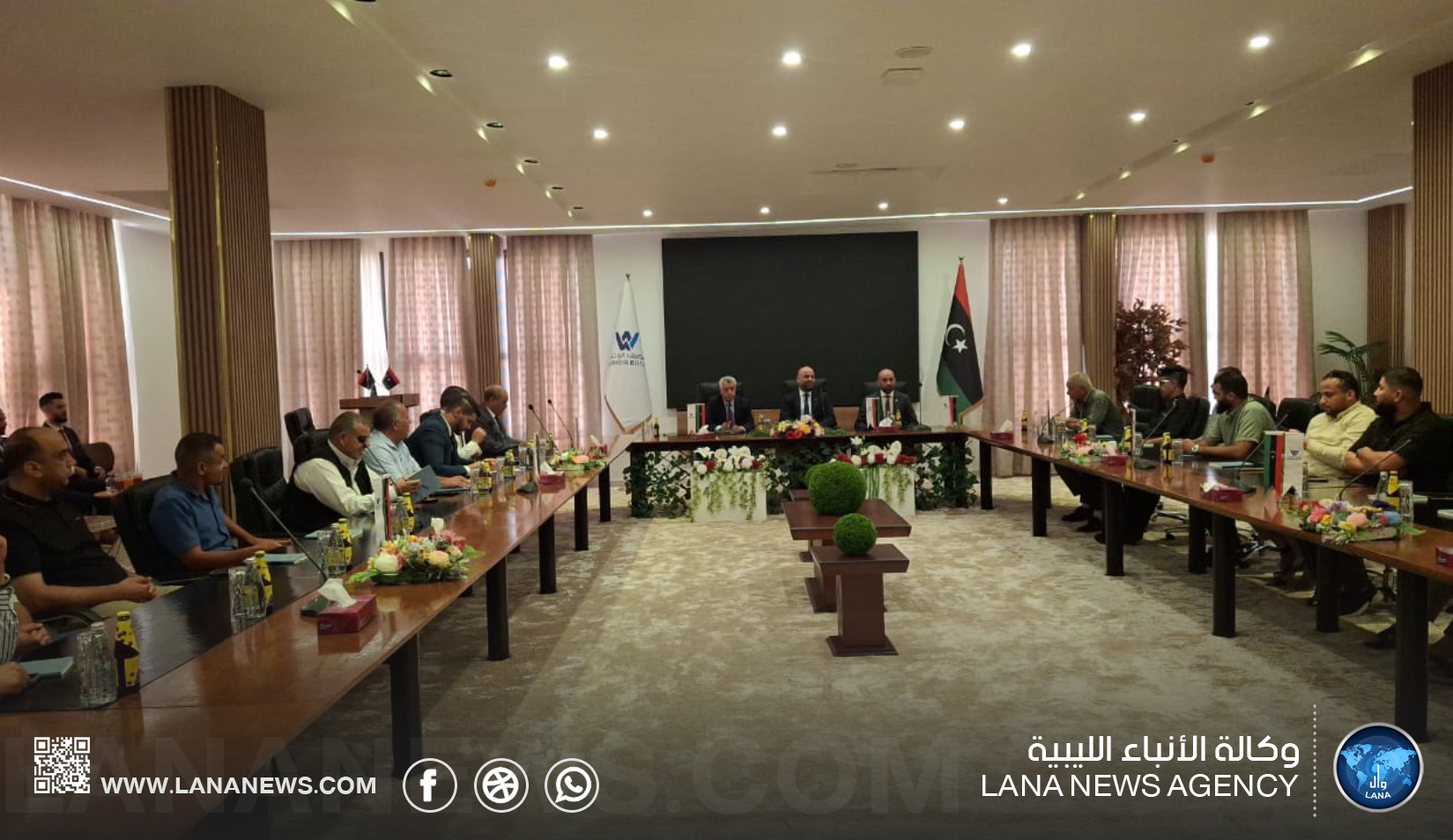 اجتماع في سرت يبحث توسيع الخدمات المصرفية الإلكترونية ودعم النشاط الاقتصادي