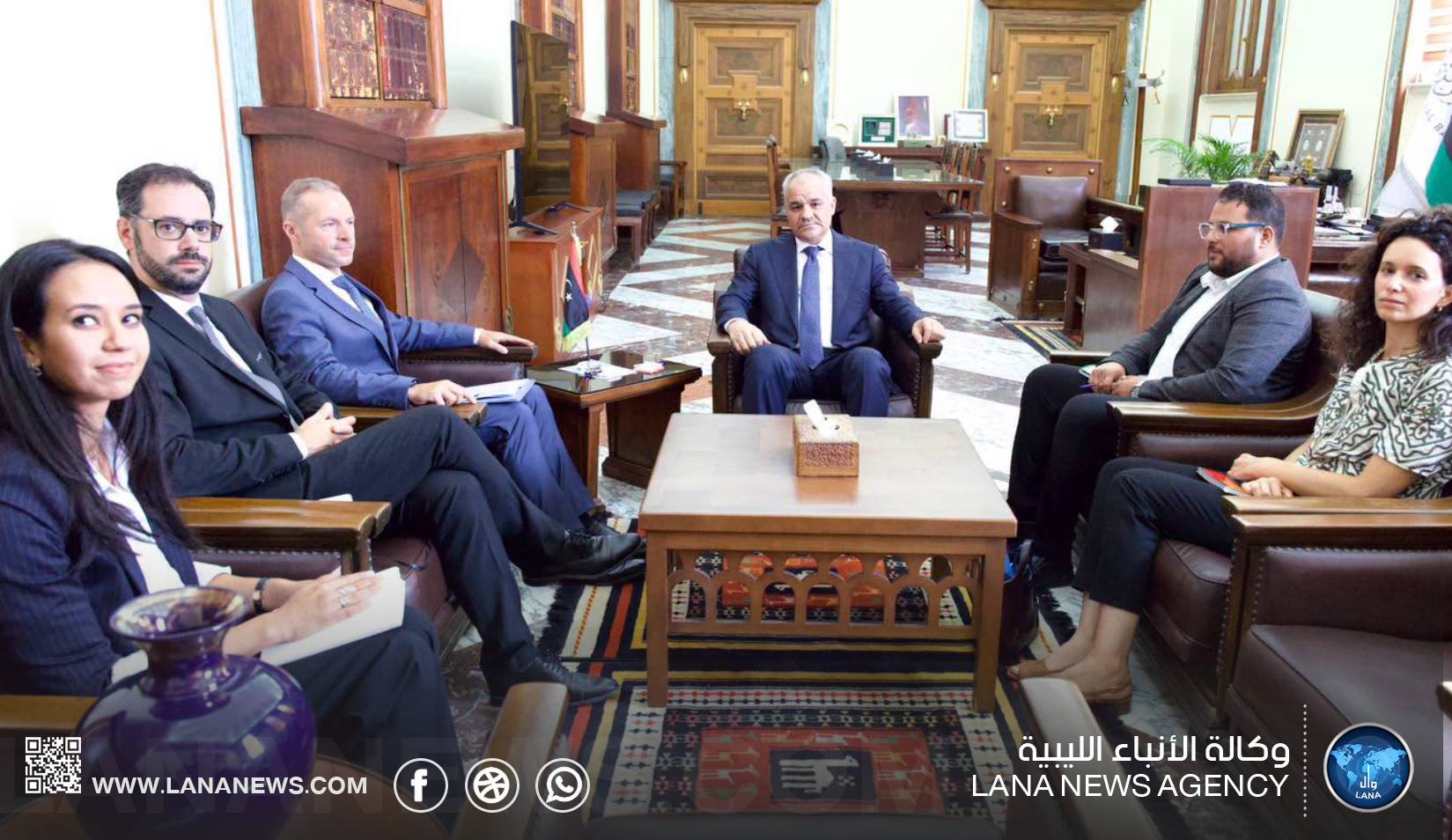 محافظ المركزي يلتقي مع مبعوث الرئيس الفرنسي إلى ليبيا