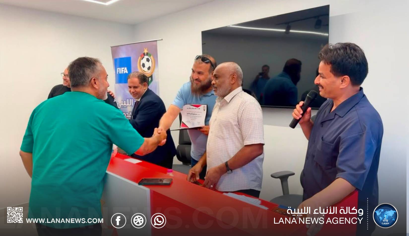 اختتام دورة الرخصة دي لكرة القدم المدرسية في بنغازي