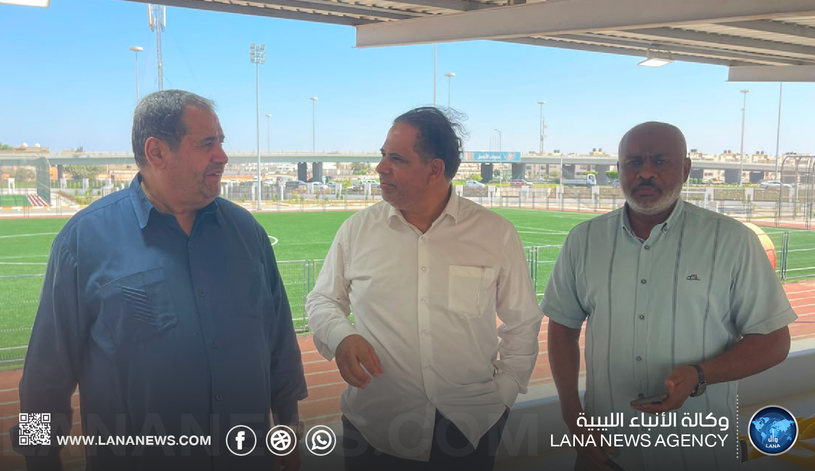 وفد من وزارة التعليم يتفقد جاهزية ملاعب البطولة المدرسية في بنغازي