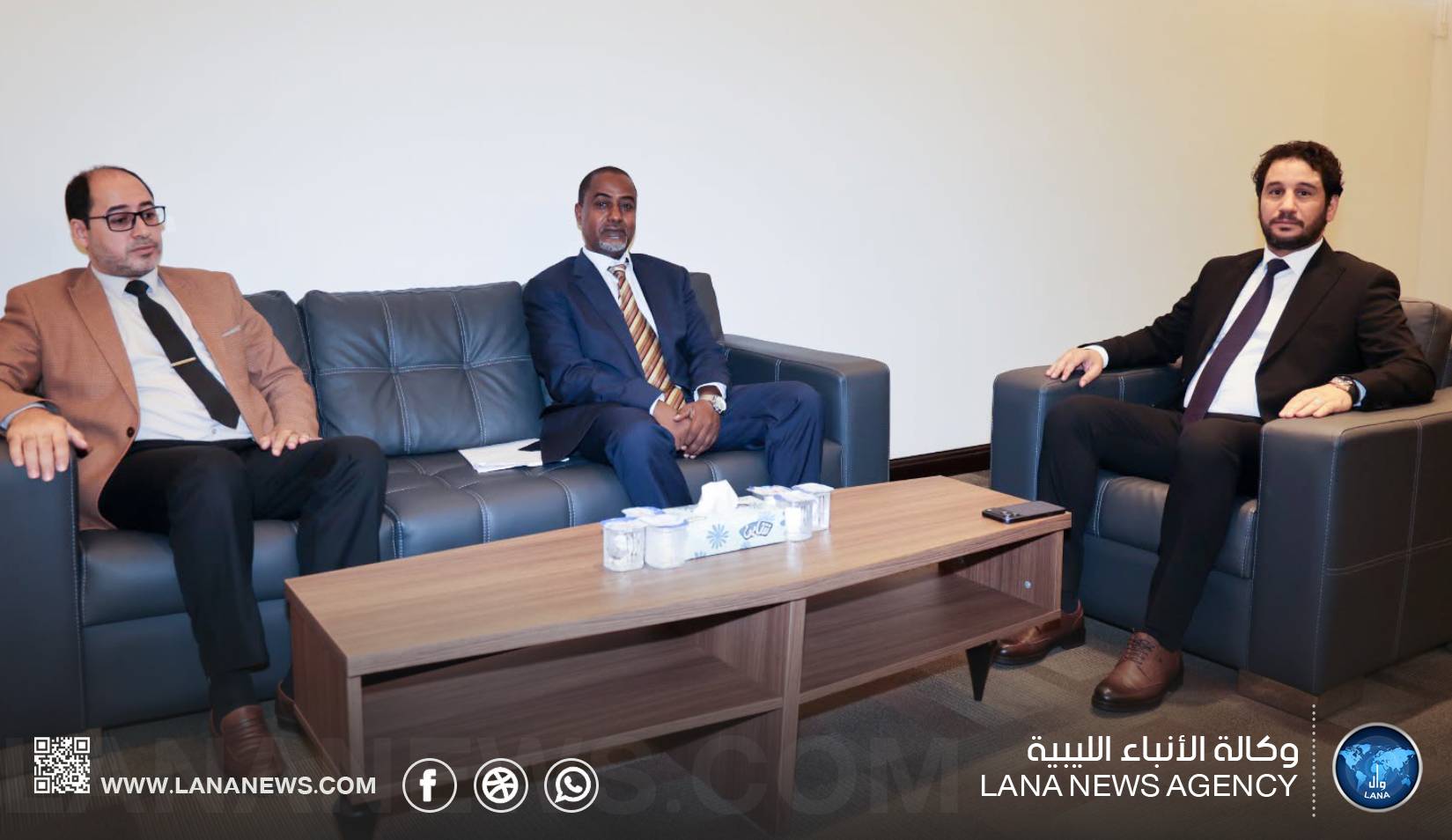 دومة يبحث أوضاع فرعي الأكاديمية الليبية للدراسات العليا