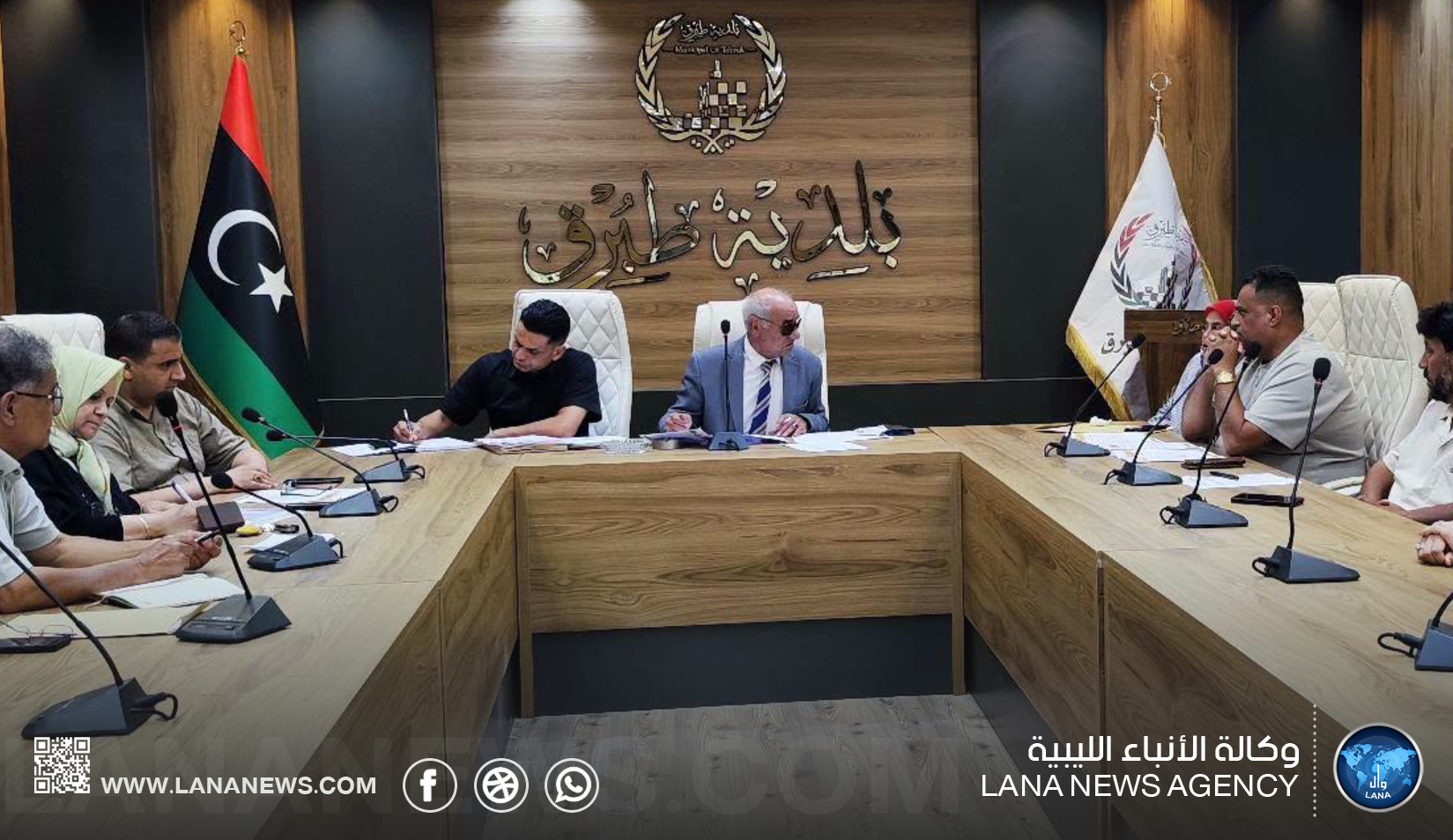 بلدي طبرق يبحث أزمة الأعلاف وإشكالية المياه والاستعدادات للعام الدراسي