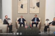 مدير عام صندوق الإعمار يبحث مع القائم بالأعمال الأمريكي دعم التنمية