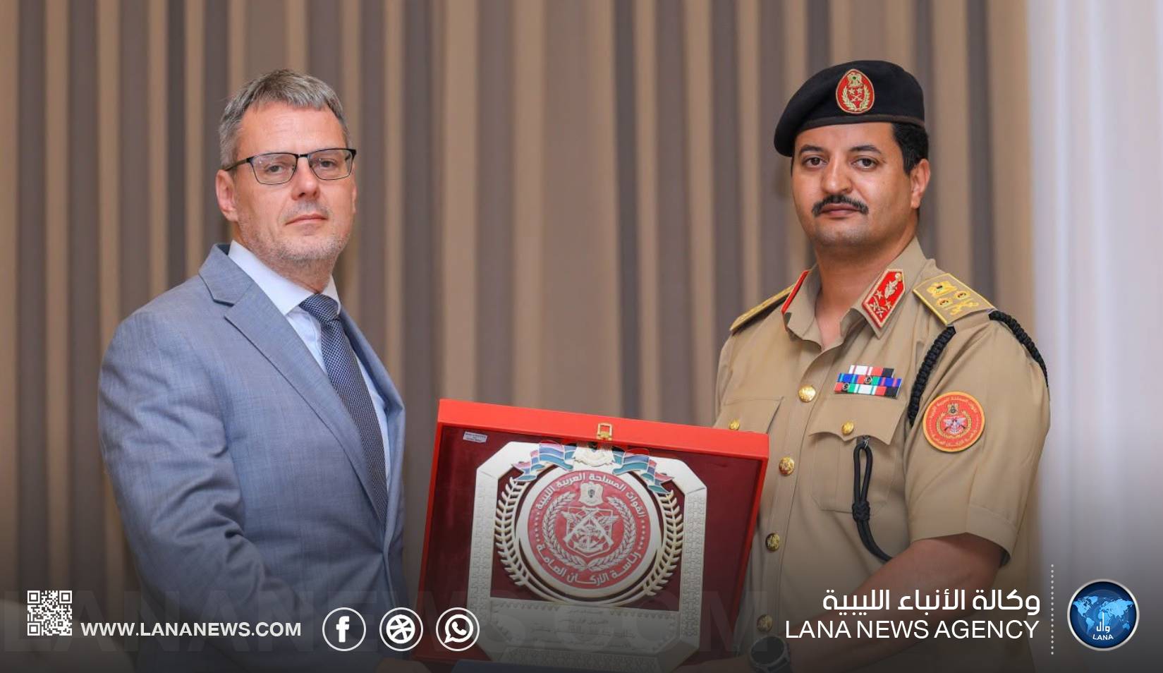 رئيس الأركان العامة يبحث مع سفير التشيك تعزيز التعاون المشترك