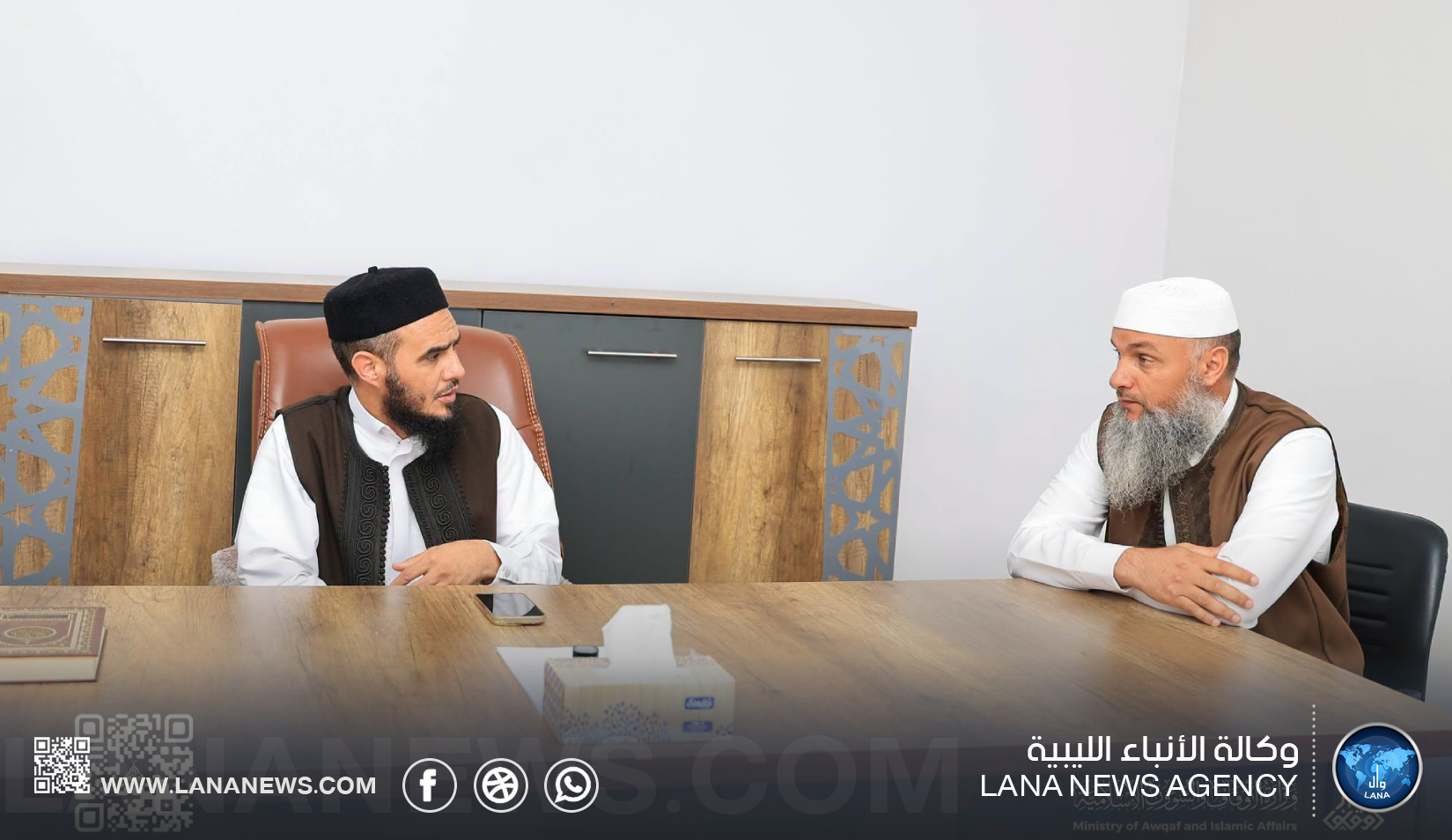 وزير الأوقاف يُتابع سير العمل بمكتب وصندوق زكاة ساحل الجبل الأخضر