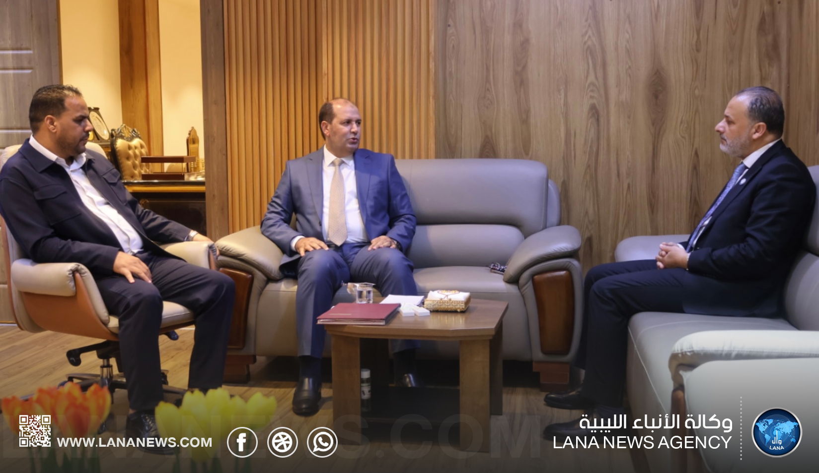 وزير التعليم العالي يبحث مع رئيس جامعة بنغازي ترتيبات عودة الكليات إلى مقرها الرئيسي