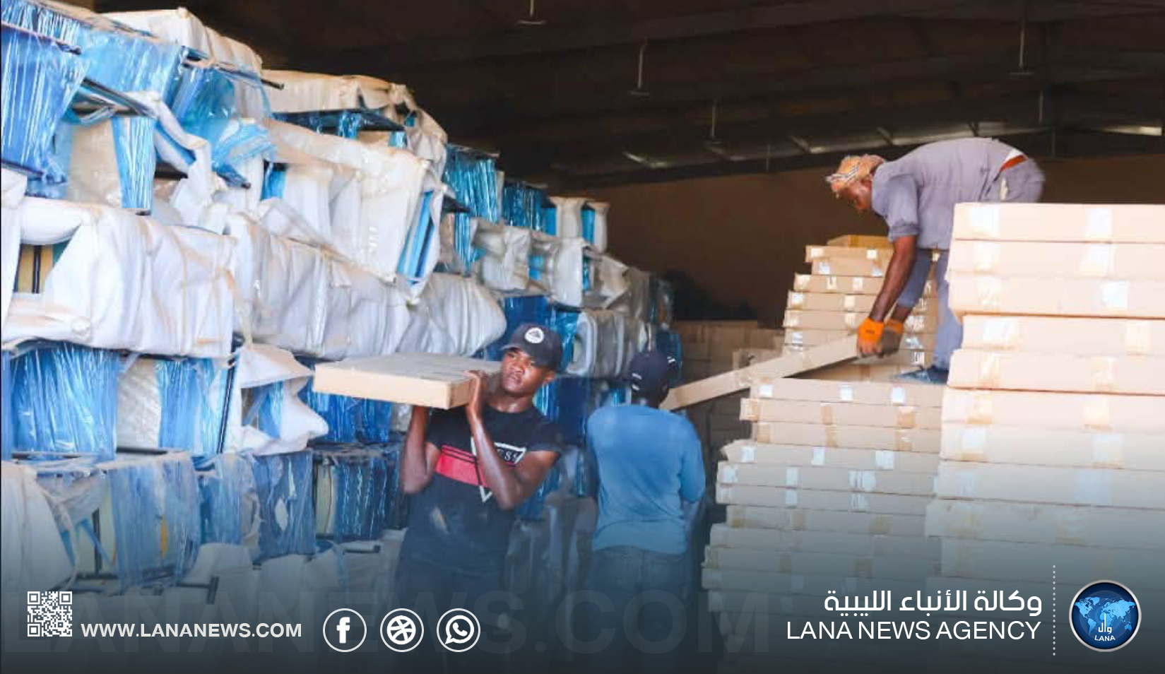 الحكومة الليبية تواصل توزيع المستلزمات والأثاث المدرسي على مراقبات التعليم