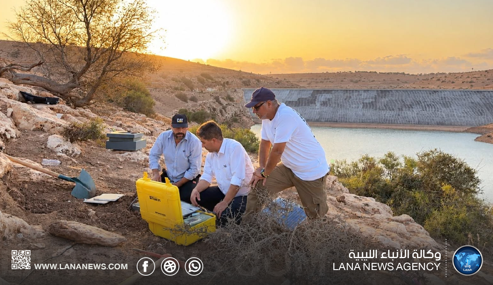 بلدية خليج السدرة تبحث تشغيل أجهزة استشعار الزلازل تمهيداً لإنشاء محطة رصد رئيسية
