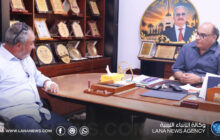 عميد بلدية سرت يبحث مختنقات مكتب خدمات المياه والصرف الصحي