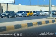 أزمة الوقود تدخل أسبوعها الثالث والدور في الطابور يتحول إلى سلعة جديدة