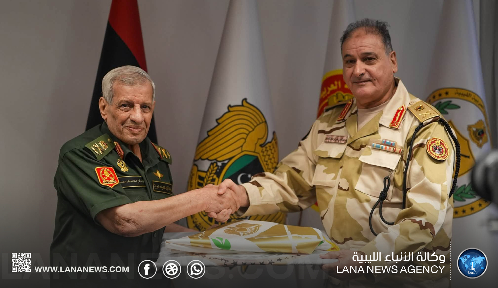 إجراء مراسم التسليم والاستلام لرئاسة أركان القوات البرية بين اللواء ركن عبدالسلام الحاسي واللواء ركن عبدالغني كشبور