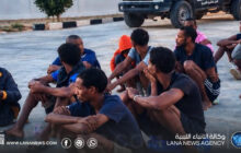 جهاز مكافحة الهجرة غير الشرعية ببنغازي الكبرى يرحل 100 مهاجر إثيوبي