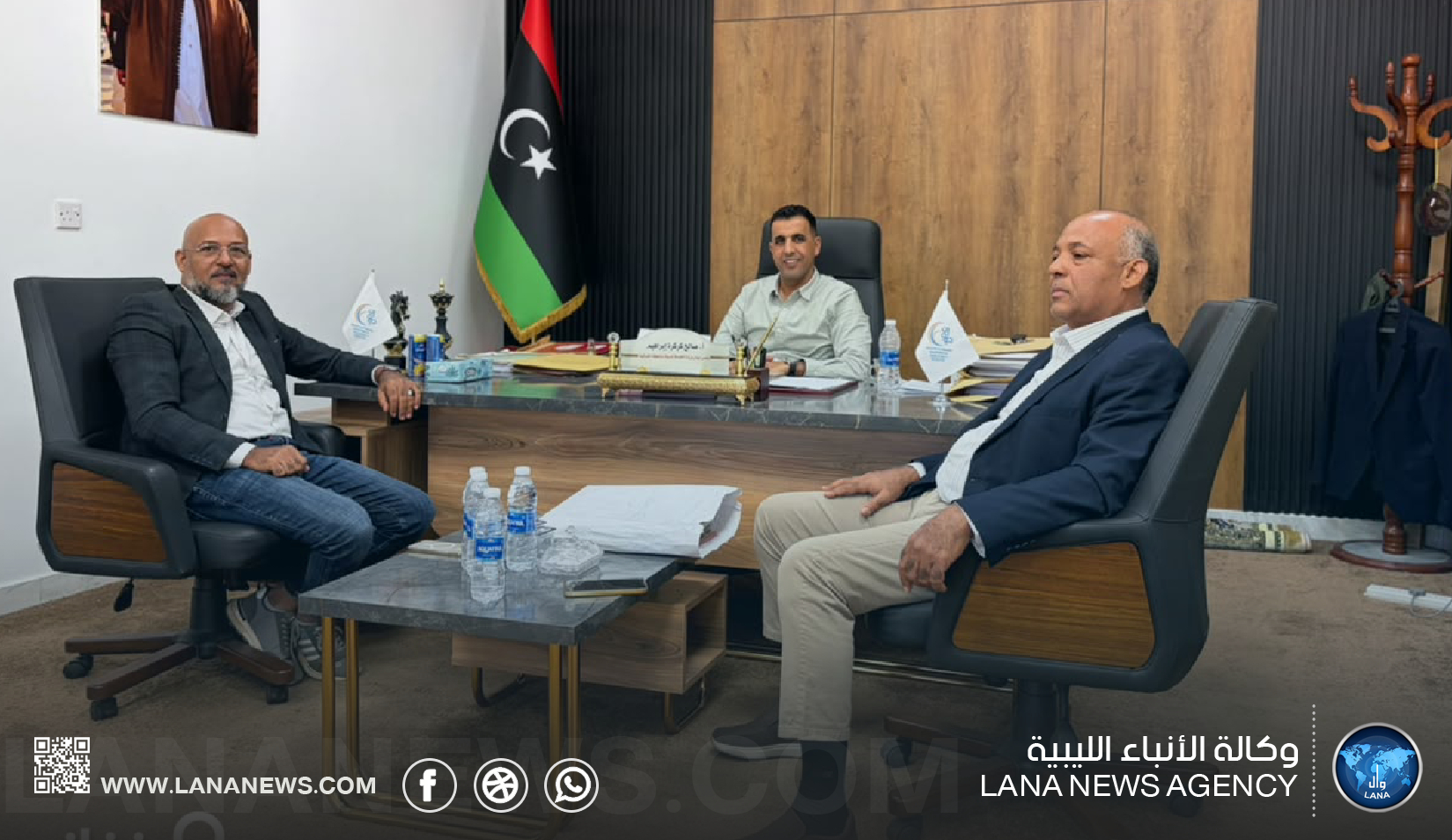 رئيس ديوان الخدمة المدنية بالمنطقة الشرقية يبحث احتياجات مكاتب الواحات