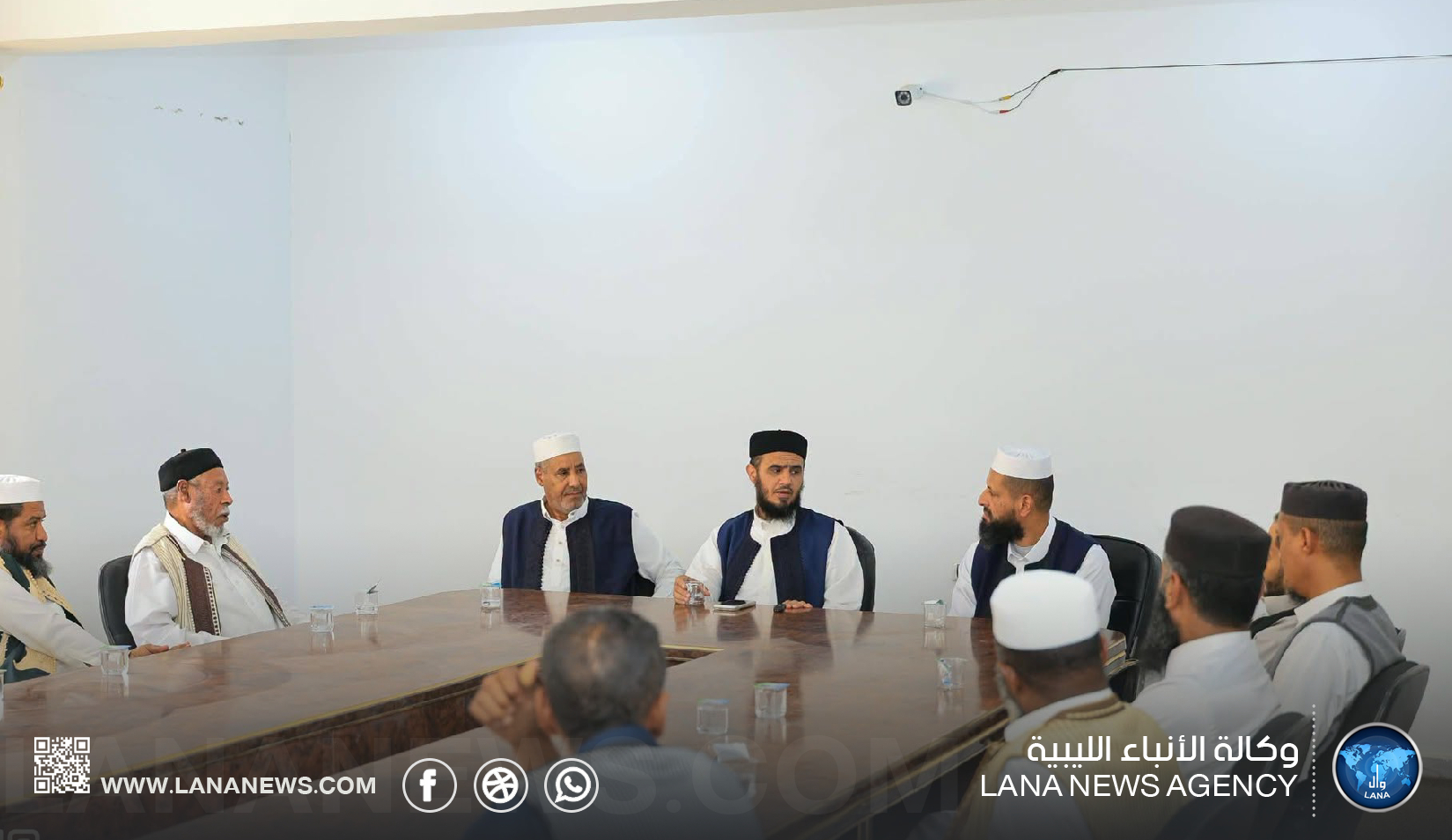 وزير الأوقاف يتابع أوضاع مكتب زلة واحتياجاته